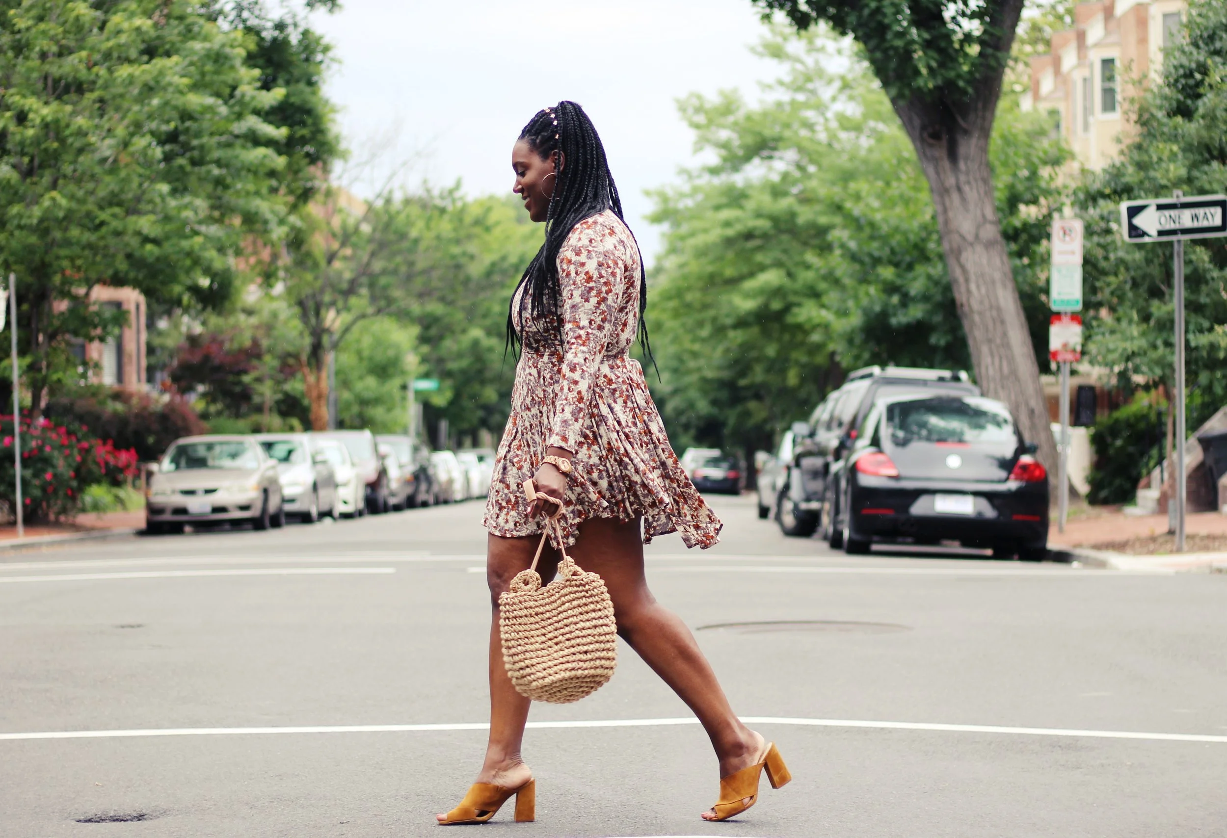 The Straw Bag Plus Size Fashion Influencer Consultant